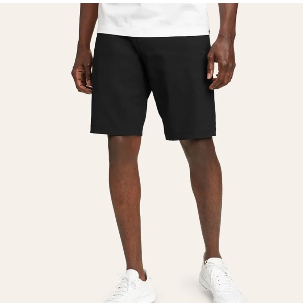 NWT Eddie Bauer Men's Mr Takeoff Black Chino Shorts